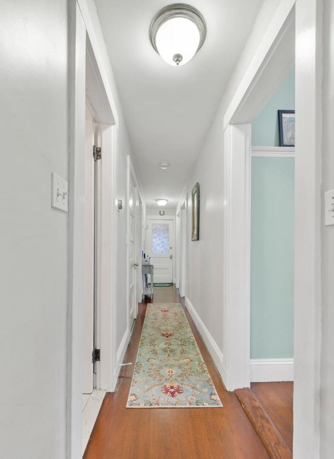 Bright & Spacious 2Br Apartment, Mins From Downtown Boston, Parking Exterior photo
